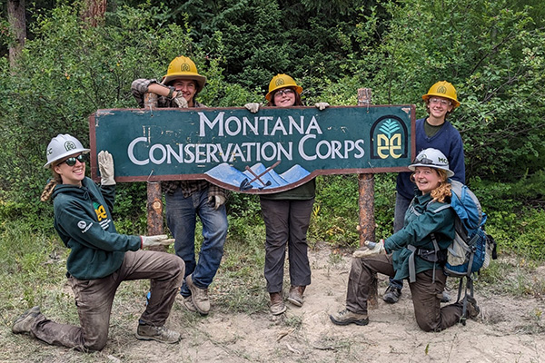 professional job skills, make a positive impact on public lands, and launch your natural resource career!